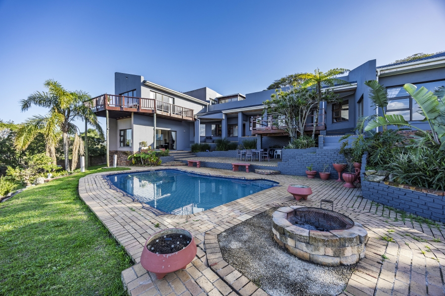 4 Bedroom Property for Sale in Beacon Bay Eastern Cape